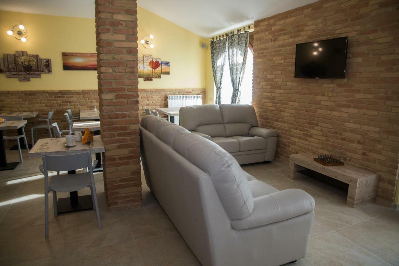 Borgopratole Countryhouse Cingoli Buitenkant foto