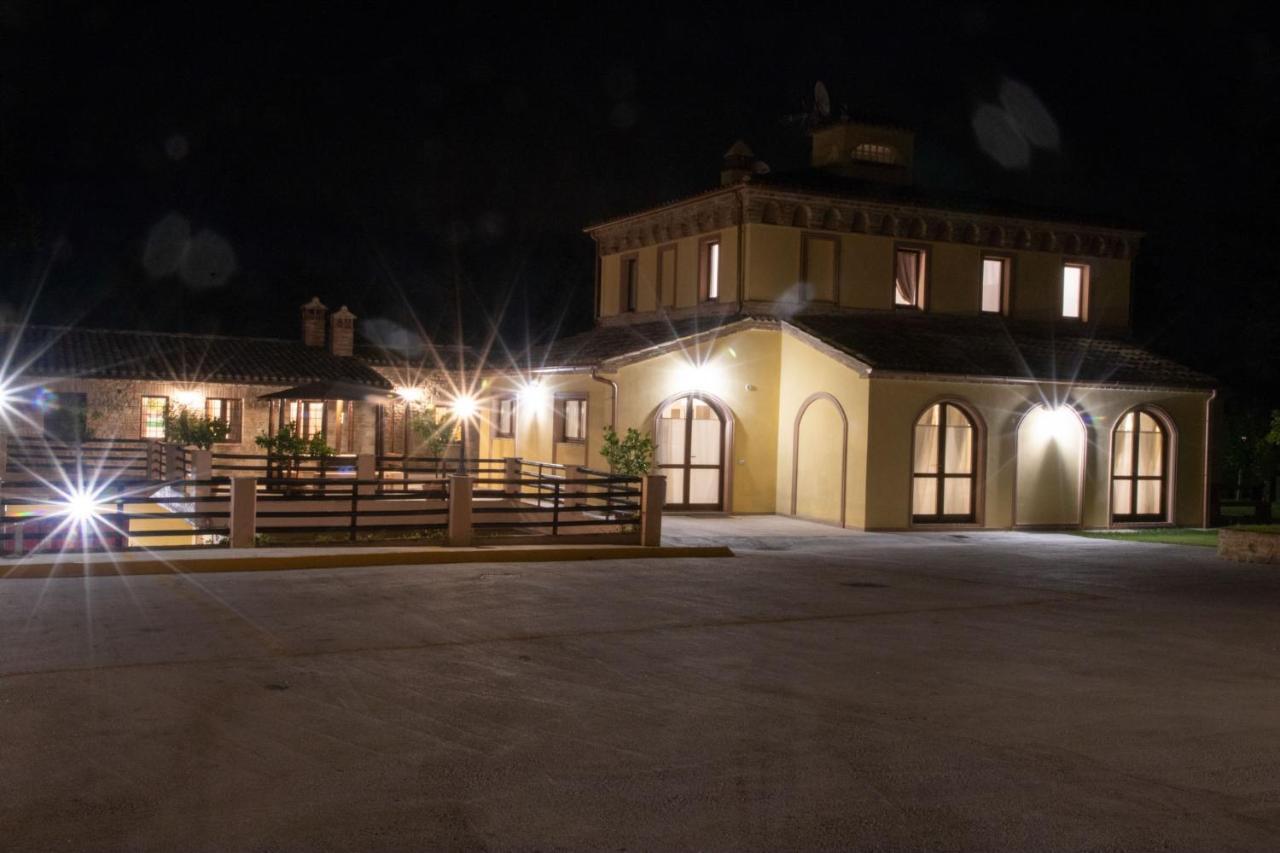 Borgopratole Countryhouse Cingoli Buitenkant foto